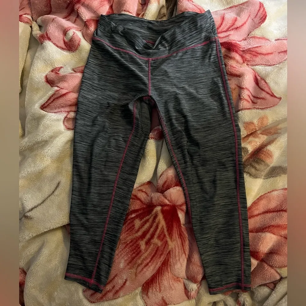 LG athletic grey and pink stitching work out pants - Image 2