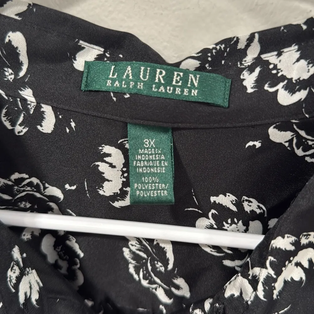 Lauren Ralph Lauren Black and White 1/4 Button Down Shirt w/ Collar Size 3X EUC - Image 4