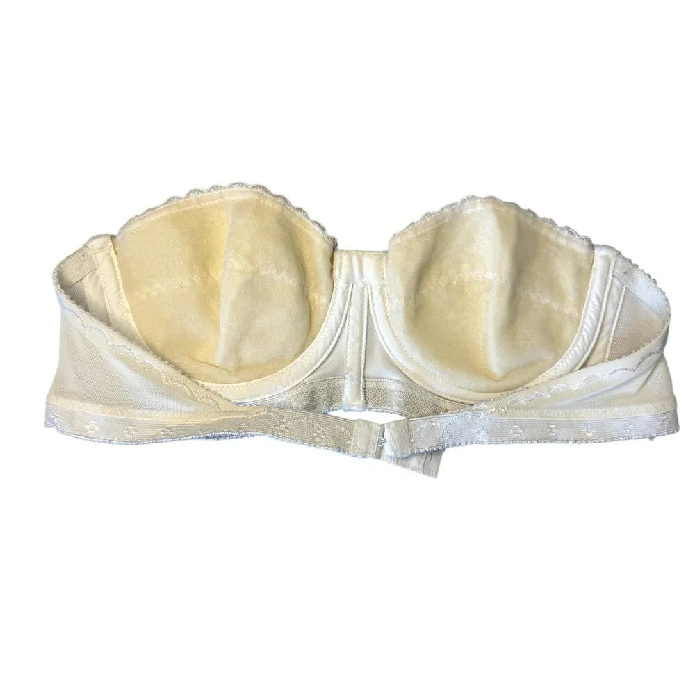 VTG Strapless Bra White 36A Blue Rosette Detail Size undefined - Image 2