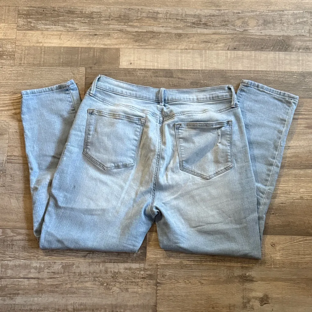 Sonoma Light Blue Boyfriend Jeans Size 10 - Image 9