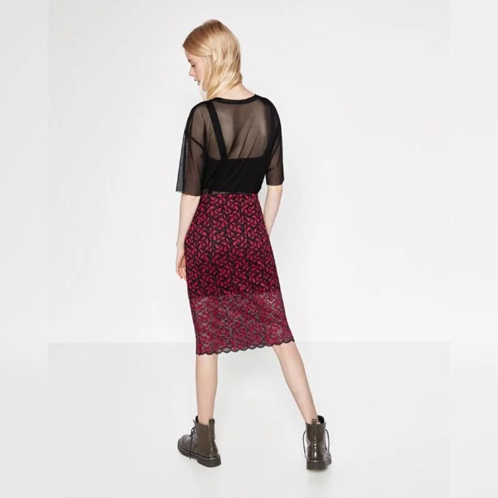 ✨MIDI LENGTH LACE SKIRT✨ - Image 2