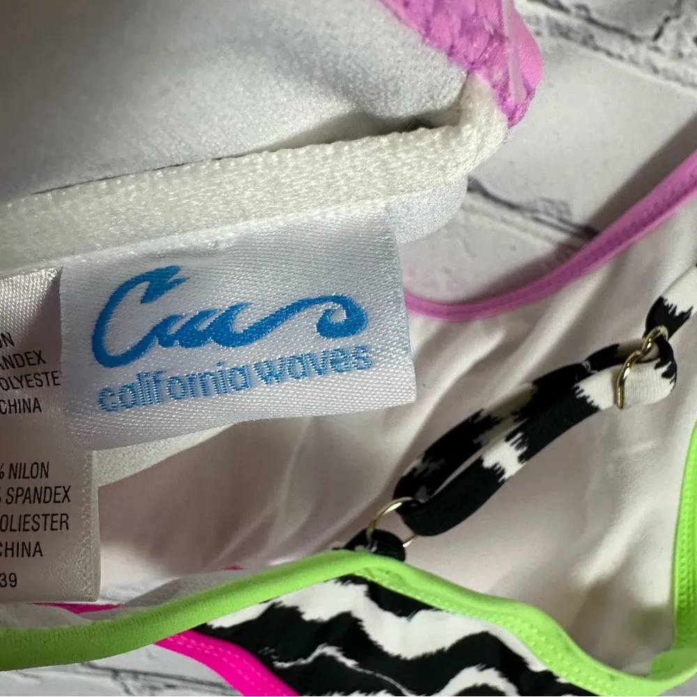 California Waves Juniors’ Printed Asymmetric Bikini Top Black Pink Lime L NWT - Image 9