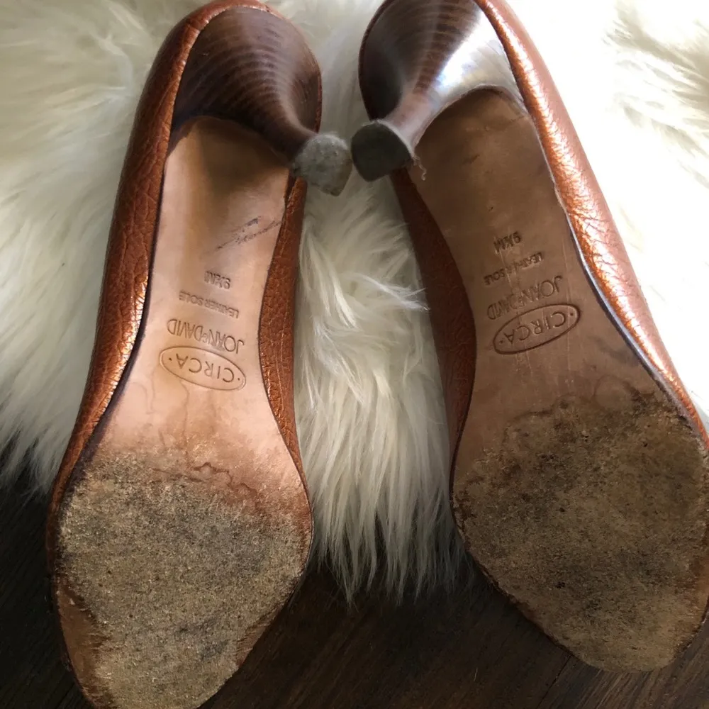 Joan & David  peep toe pumps - Image 9