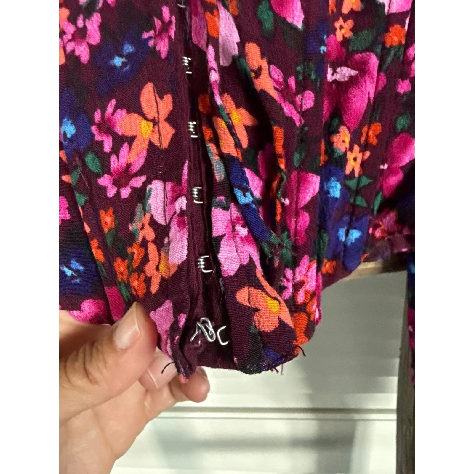 ASTR the label Floral Print Crop Top Long Sleeve Square Neck Blouse  SizeXS - Image 6