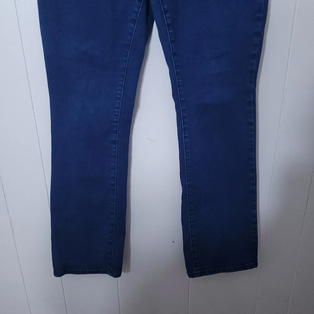 NYDJ Lift Tuck Slim Bootcut Stretch Denim Women's Jeans Size 8P - Image 3
