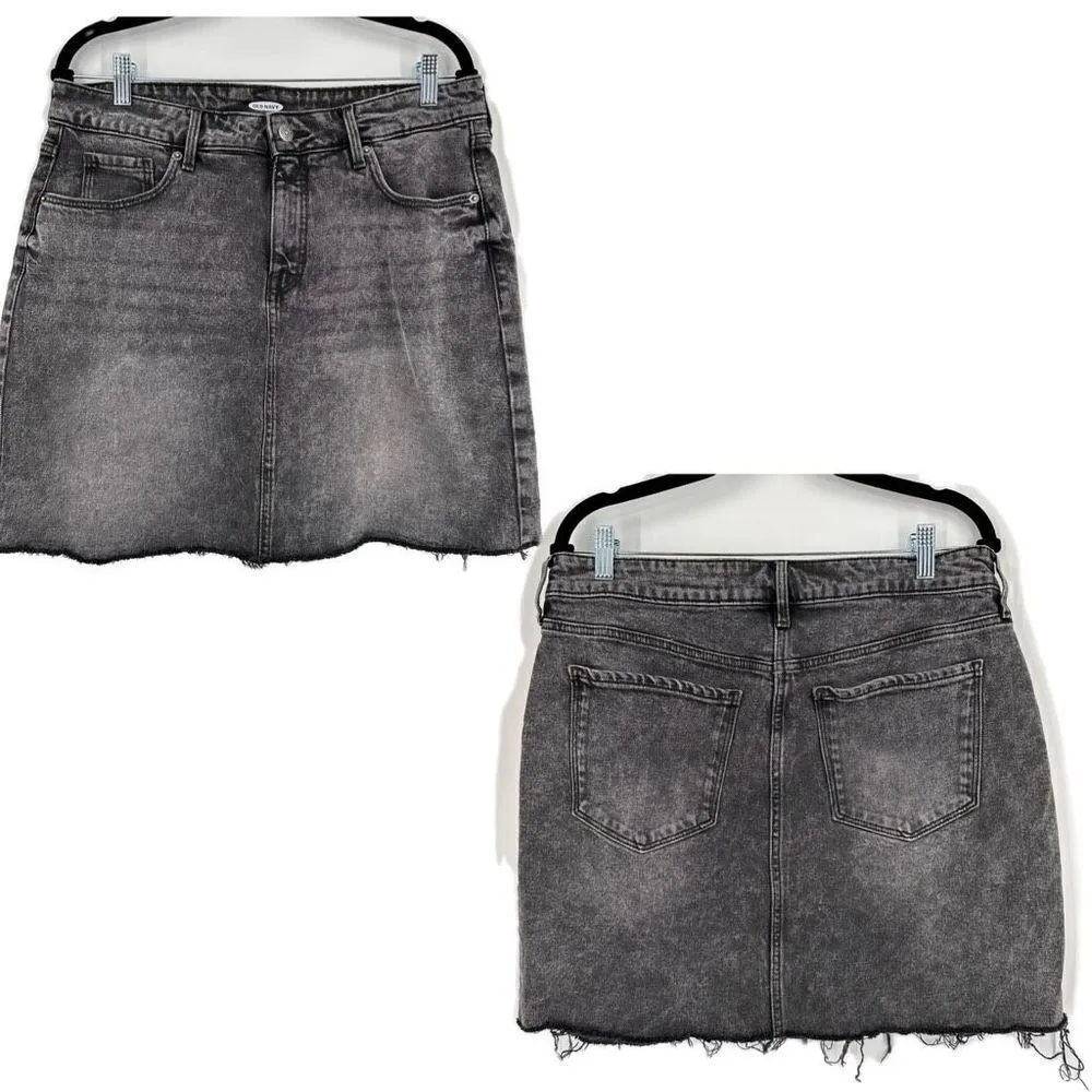 Old Navy Women's Frayed Hem Flat Front Denim A-Line‎ Mini Skirt Black Size 12 - Image 8