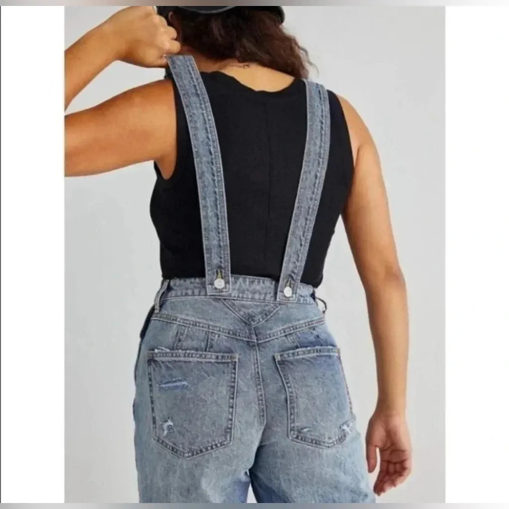 Free People Crvy Denim Overalls Sz 4 Jumpsuit Jeans Ripped Baggy One Piece - Image 4