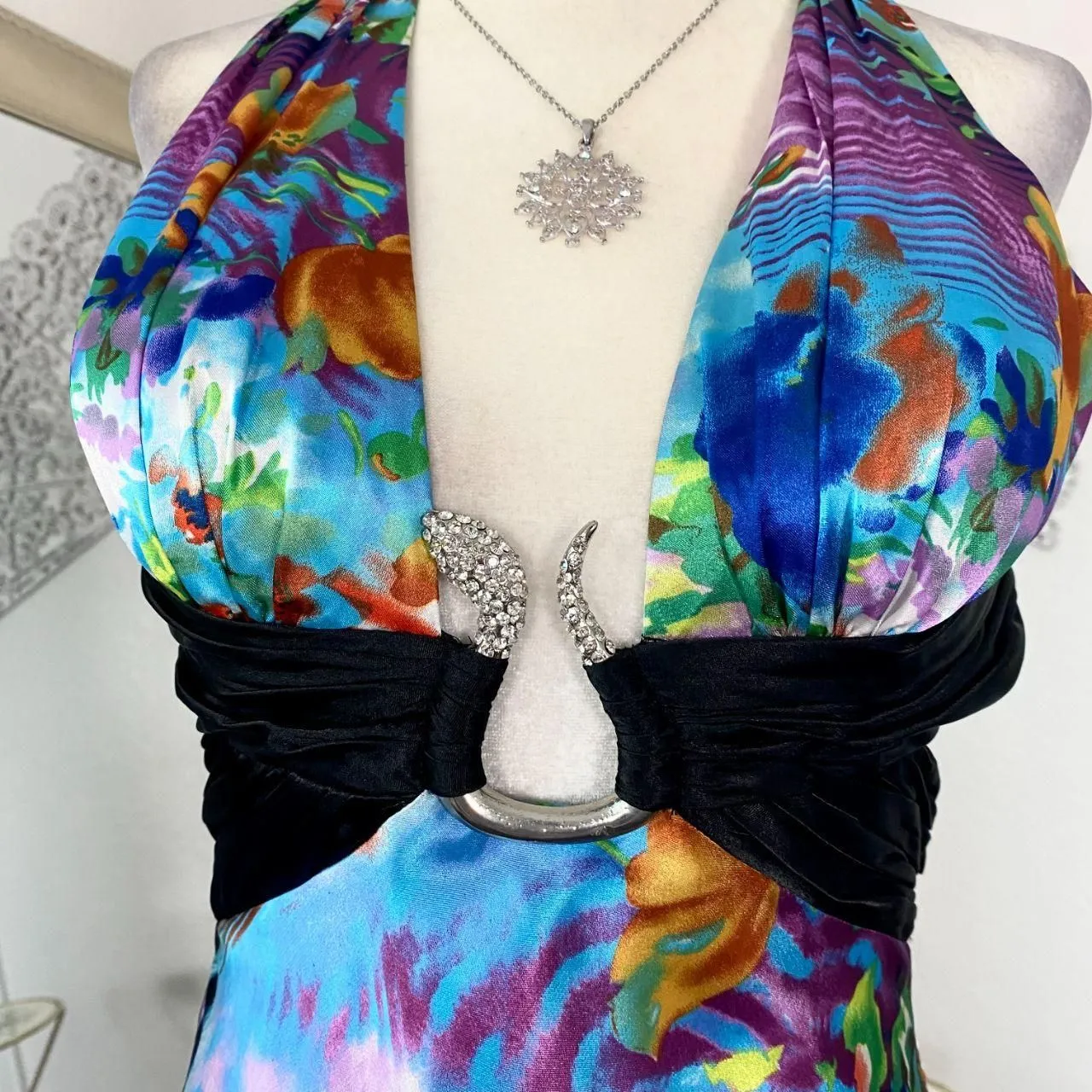 Morgan & Co Early 2000's Bratty Multi Satin Rhinestone Snake Halter Prom Dress S Silver - Image 3