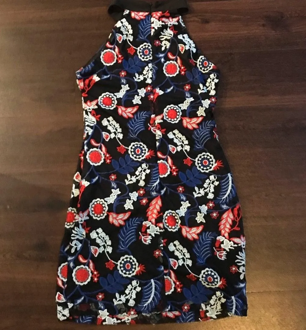 10.  limited lace halter dress - Image 4