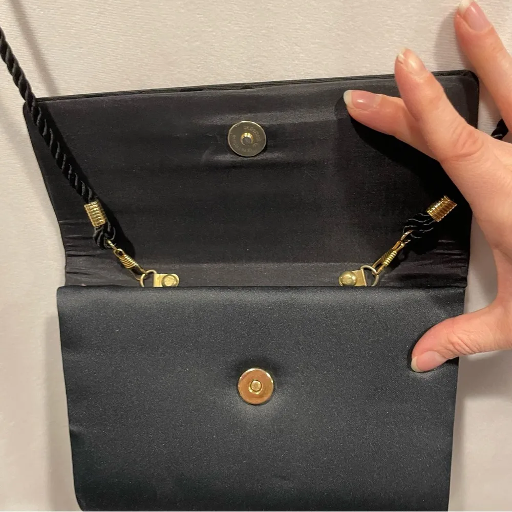 Vintage 70’s-80’s Saks Fifth Ave black silk geometric envelope crossbody bag - Image 5