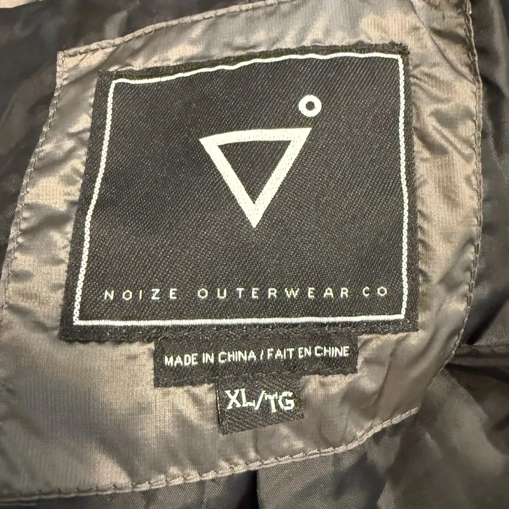 Noise Outerwear Co Women's Gray Mid Length Puffer Jacket with Hood Size XL - Image 9