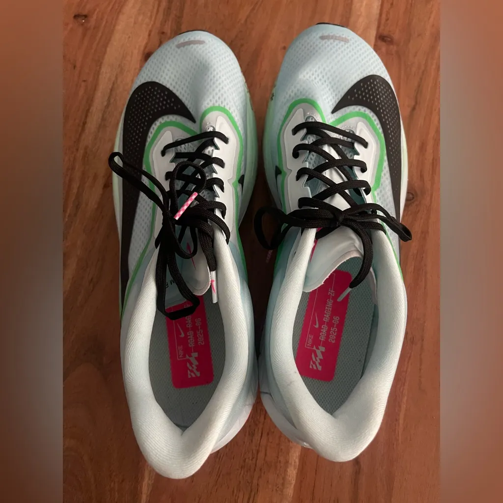 Nike Zoom Fly 6 running shoe/Glacier Ice, Black, Hyper Pink, and Green Shock - Image 7