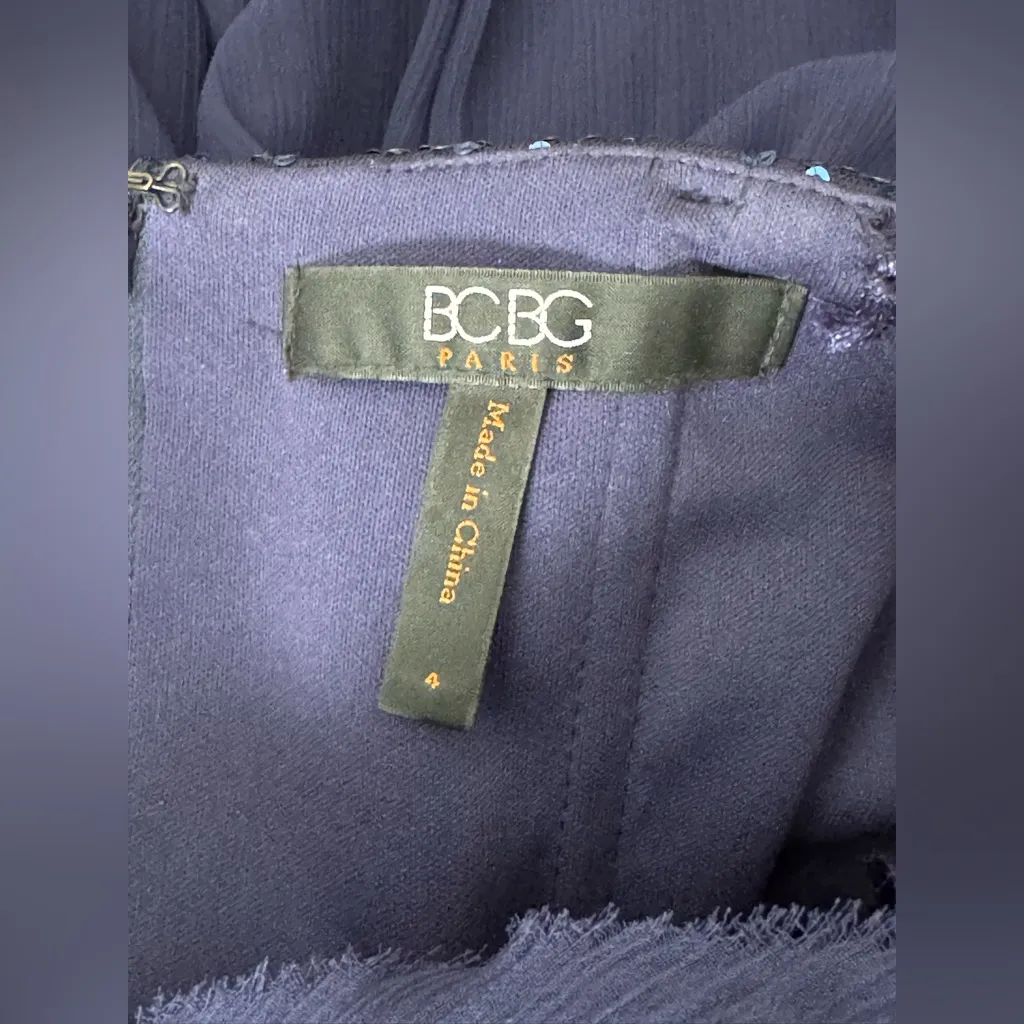 BCBG Paris navy strapless sequin top gown. Size 4 Blue - Image 10