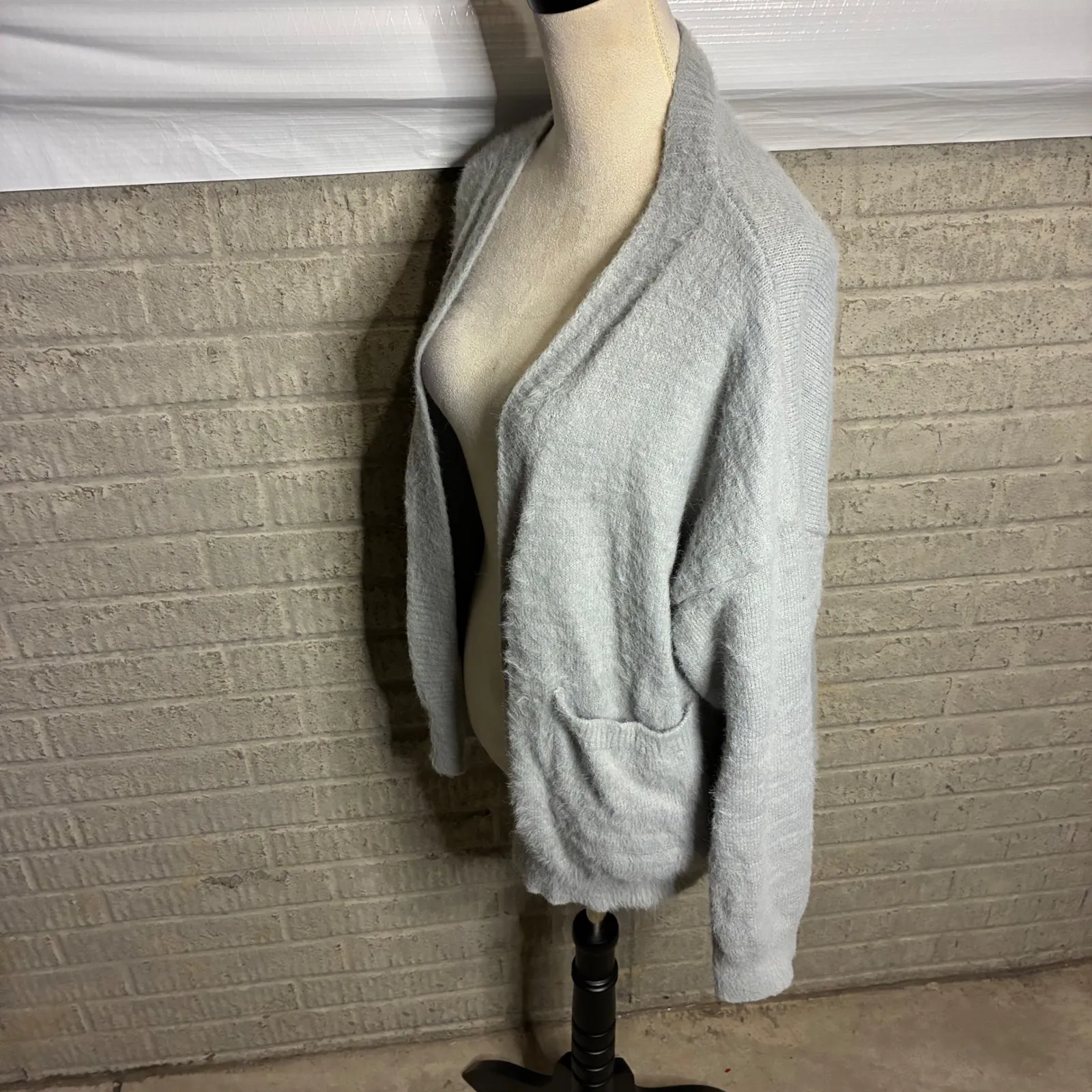 & Merci Gray Fuzzy Knit Cardigan Sweater Women's‎ Size L Cozy Soft Lounge Size L - Image 2