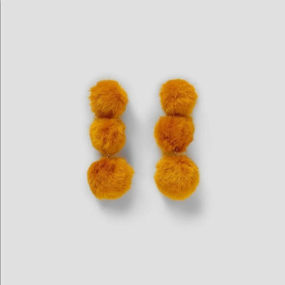 ✨2xHP✨Zara Long Pompom Earrings✨ - Image 5
