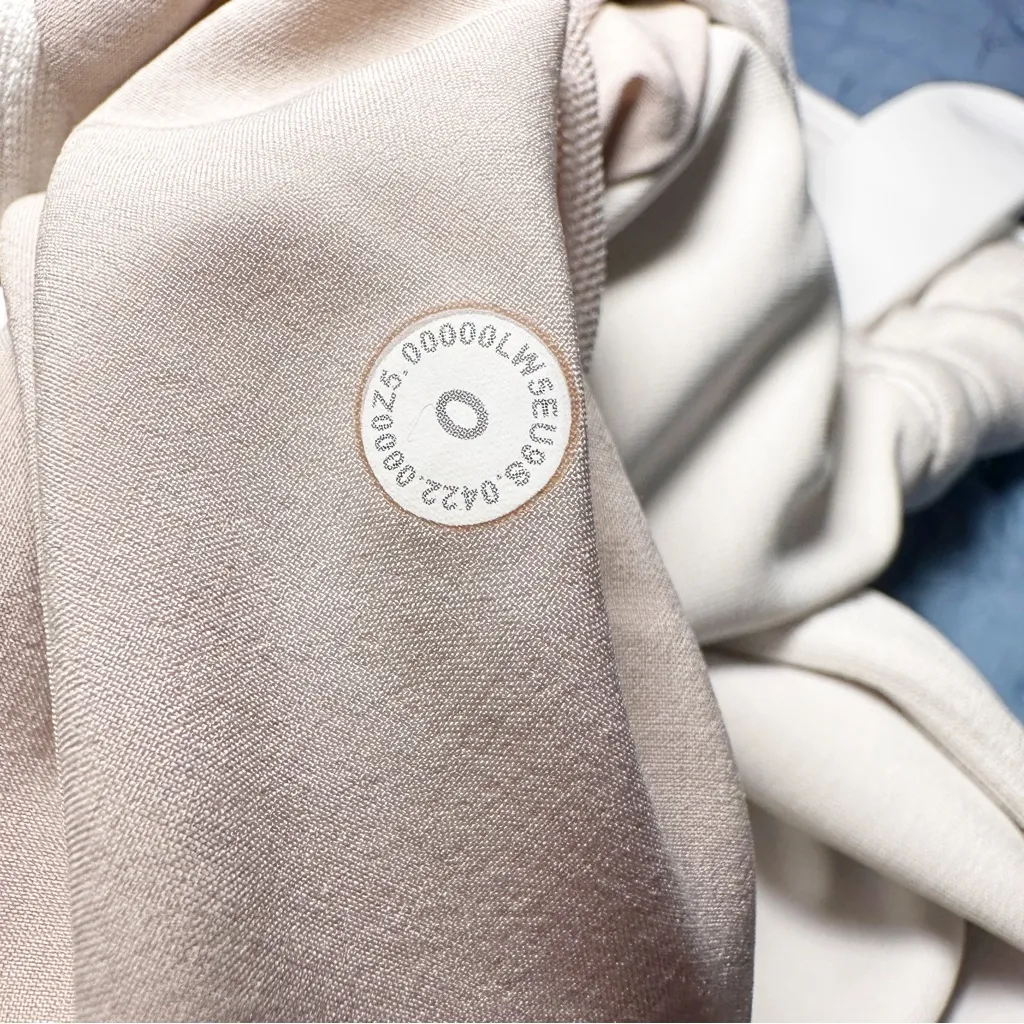 Lululemon‎ Ribbed Brushed Softstreme White Opal Jogger Pants Sz. 0 - Image 11