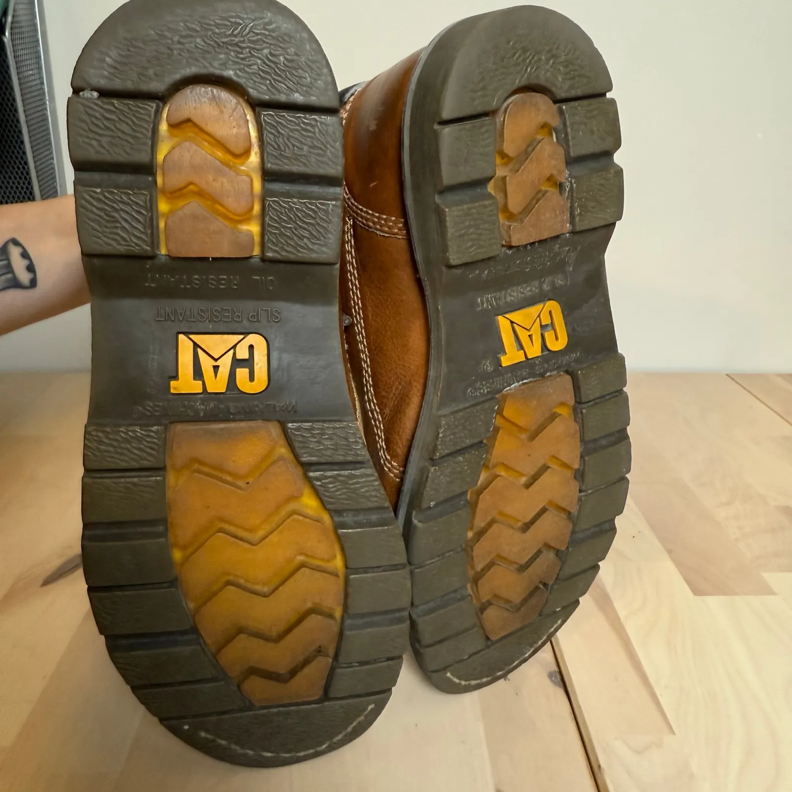 Caterpillar CAT Work Boots P73587 Safety Oil Slip Resistant BROWN Women’s 9 - Image 4