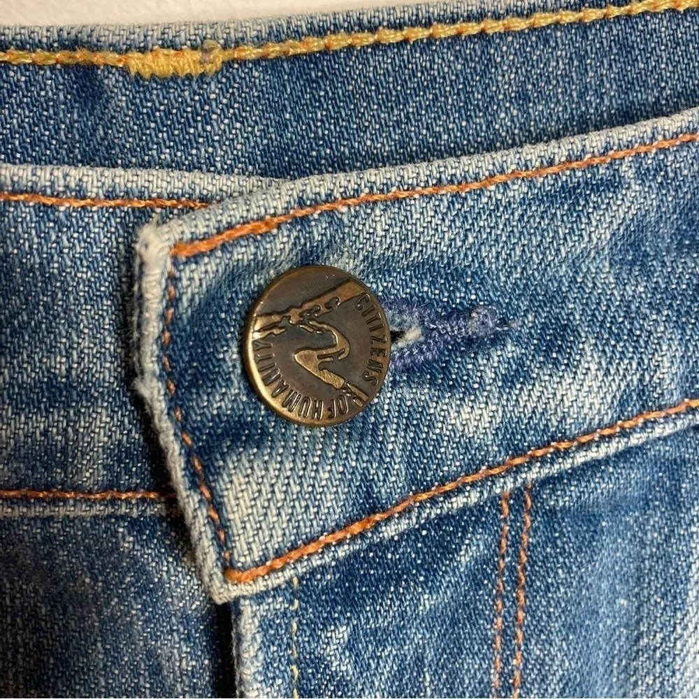 Citizens of humanity cut‎ Off jean shorts size 28 - Image 2