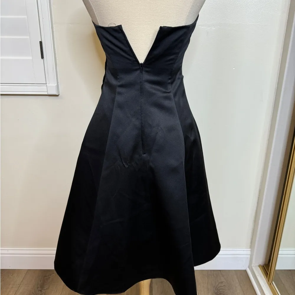 Vintage Alfred Angelo strapless satin dress - Image 2