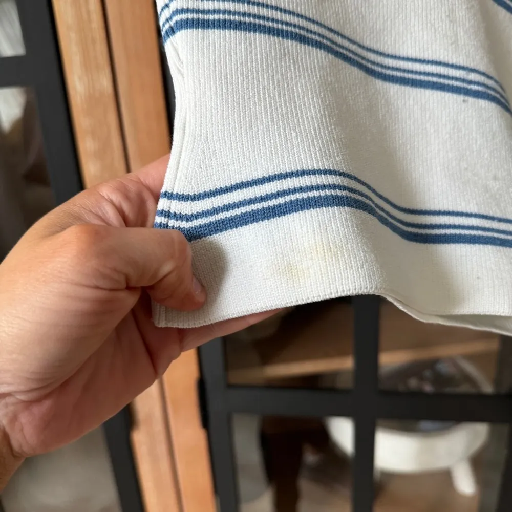 Aritzia babaton sculp knit striped cami tank top cropped square neck - Image 6