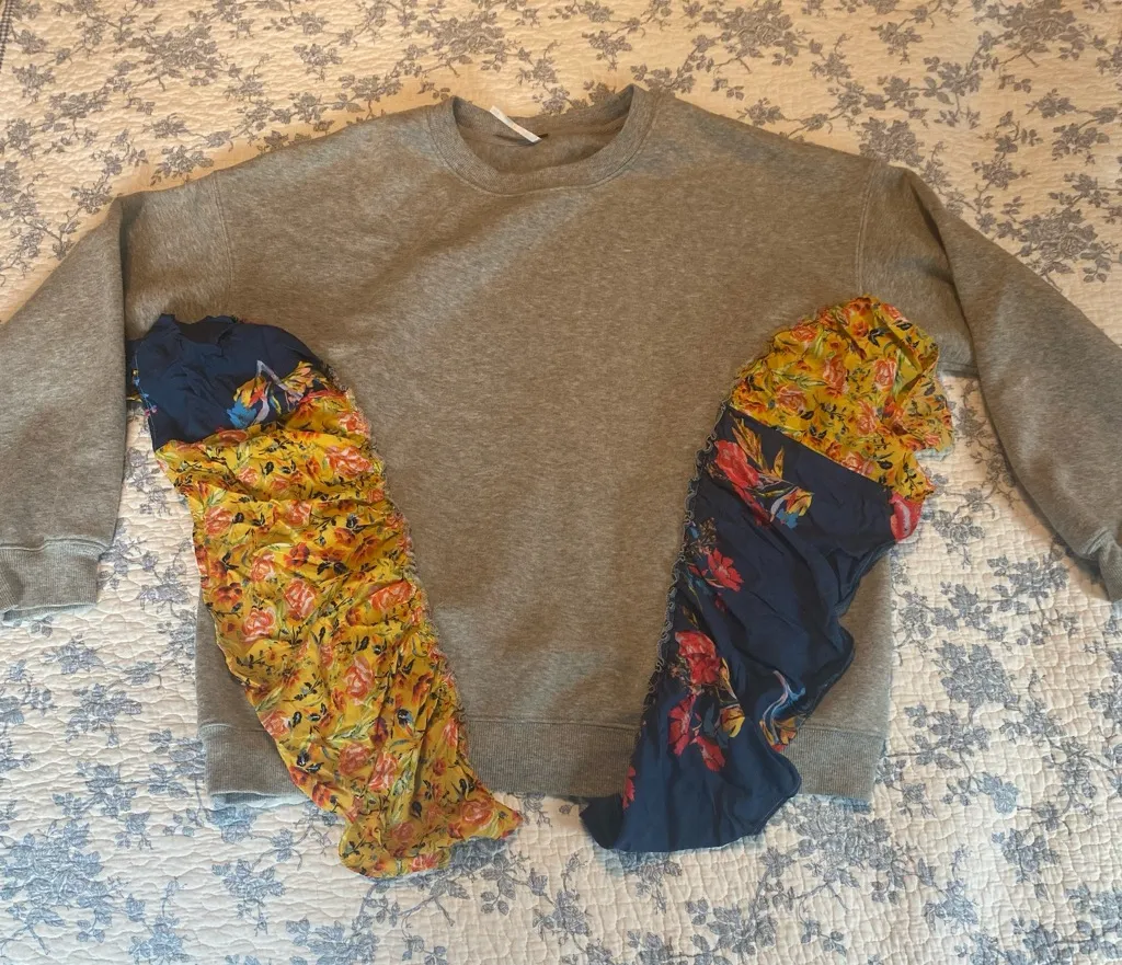Free People She’s Just So Cute Oversized Floral Ruffle Sweatshirt Size Small Gray - Image 1