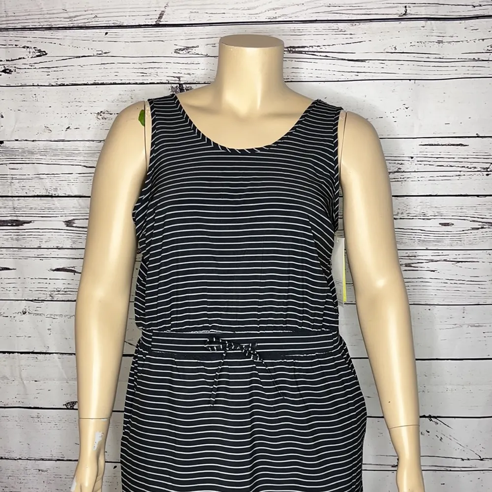 All in Motion Size XL Black & Gray Stripe Atheltic Dress w/ Pockets - Image 2
