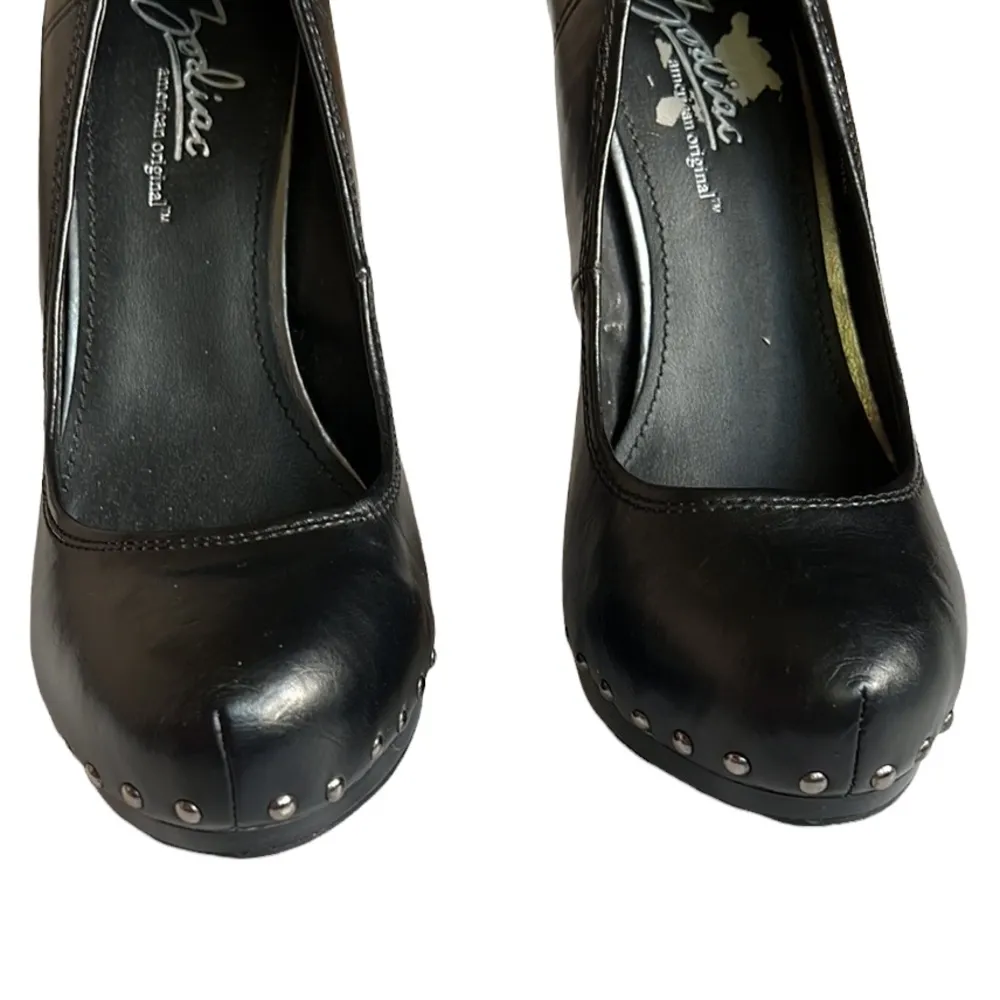 Zodiac Black Matte Vivian Stud Pumps SIze 7.5 - Image 2