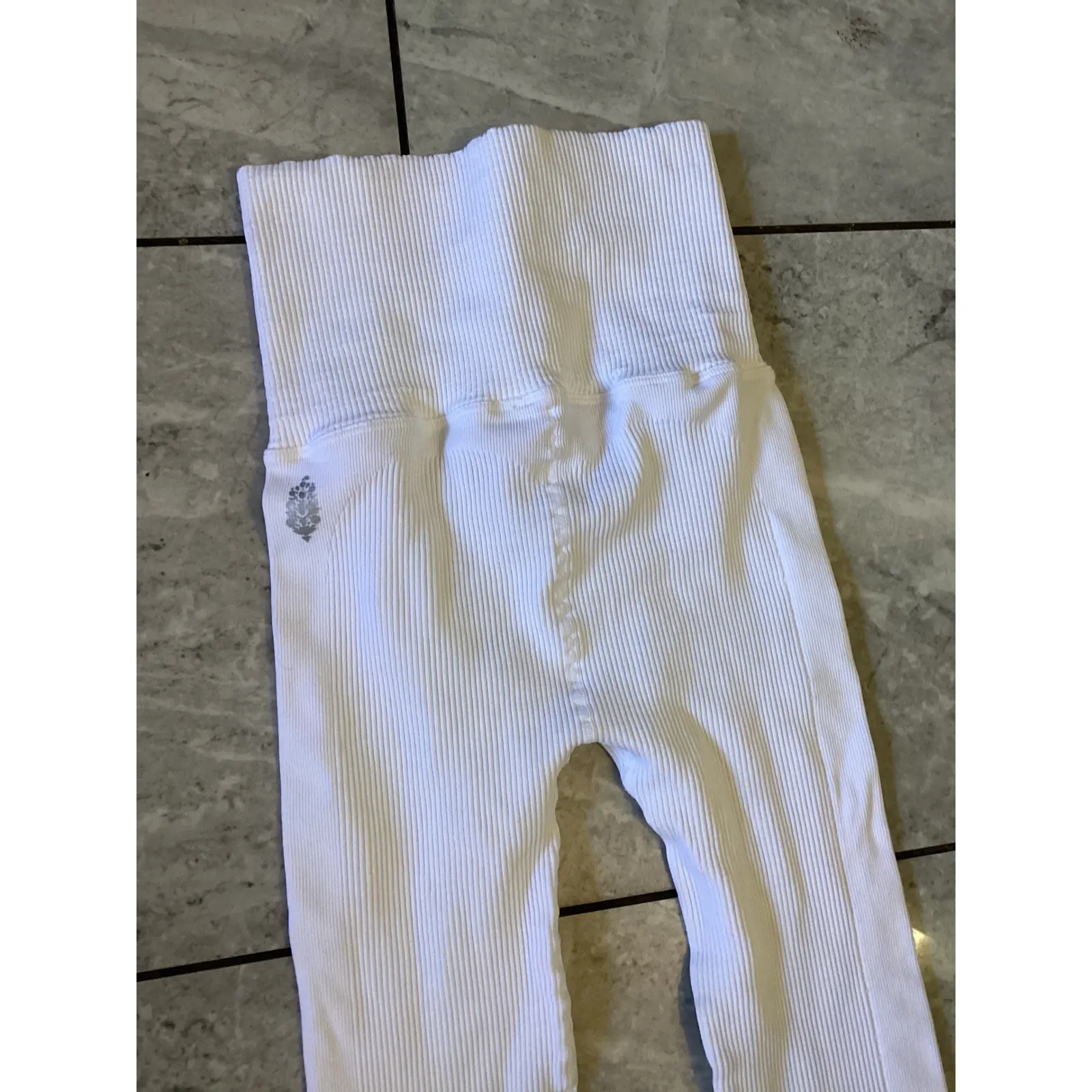 Free People Ribbed Seamless Leggings White High Waisted Athleisure Yoga Pants XS - Image 2
