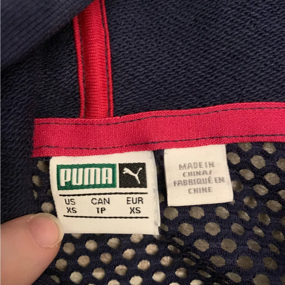 Puma Cropped Dark Blue Hoodie w/ Flower Patch Mesh/Net | XS Fitness, Gym - Image 4