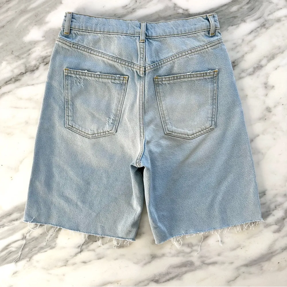 Zara signature denim 90’s Bermuda shorts • Sz 4 - Image 3