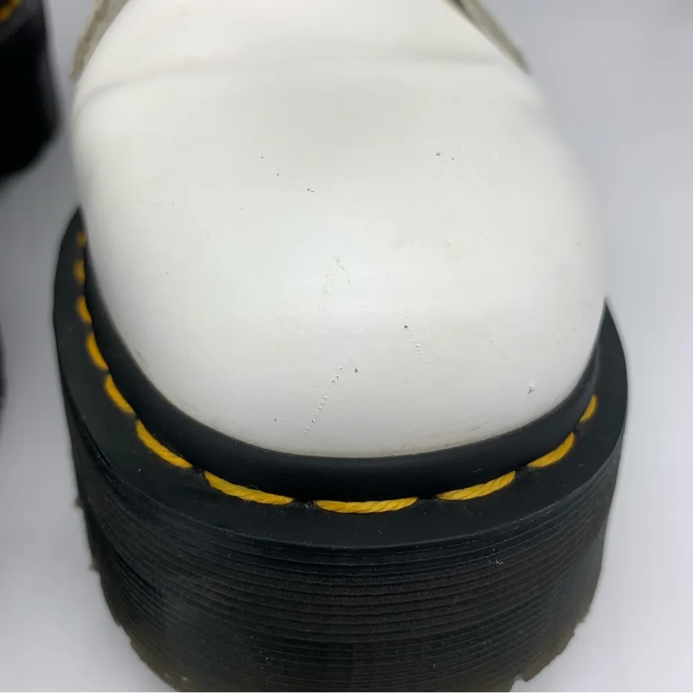 DOC MARTENS Jadon Boot Smooth Leather Platforms White Black 9W - Image 2