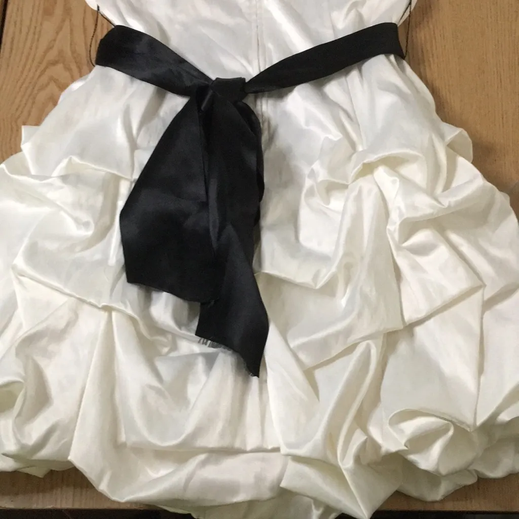 New Juniors/Women’s Ruby Rox Halter Dress Bow Stretchy Soft White Ivory Size 3 - Image 11