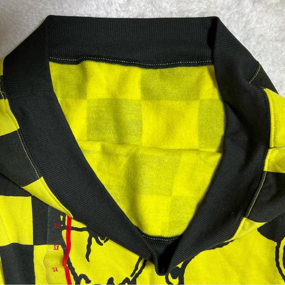 NWT Peanuts Hybrid Black/Yellow Checkered Snoopy and Charlie Brown Sweatshirt Yellow Size XS - Image 5