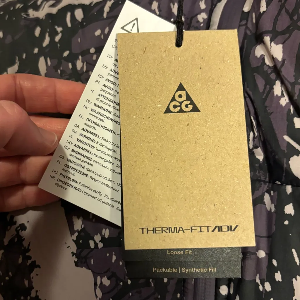 NWT women’s Nike ACG "Lunar Lake" Women's Therma - Image 6