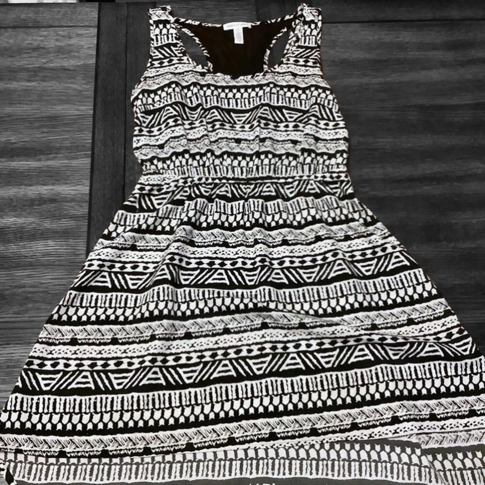 AMBIANCE APPAREL Black & White Mesh Back Drop Waist Tribal Print Dress Size M Size M - Image 3