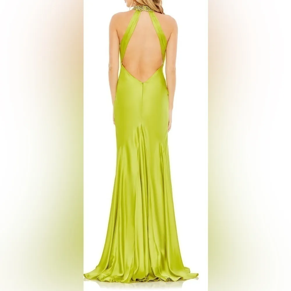 IEENA FOR MAC DUGGAL 7599567 Beaded Halter Neck Satin Mermaid formal Gown Green - Image 5