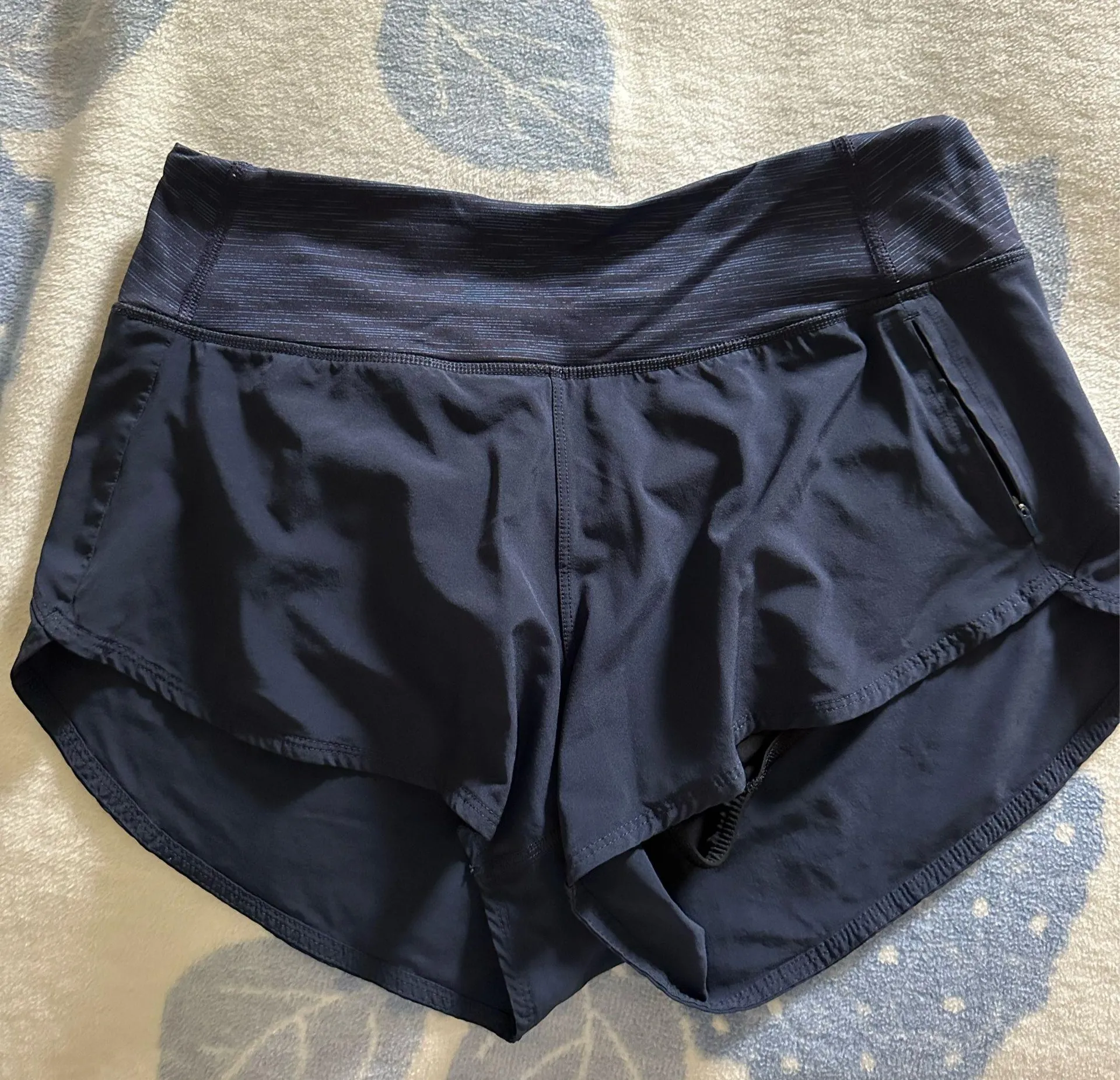 Outdoor Voices Hudson 2.5" Shorts - Image 2