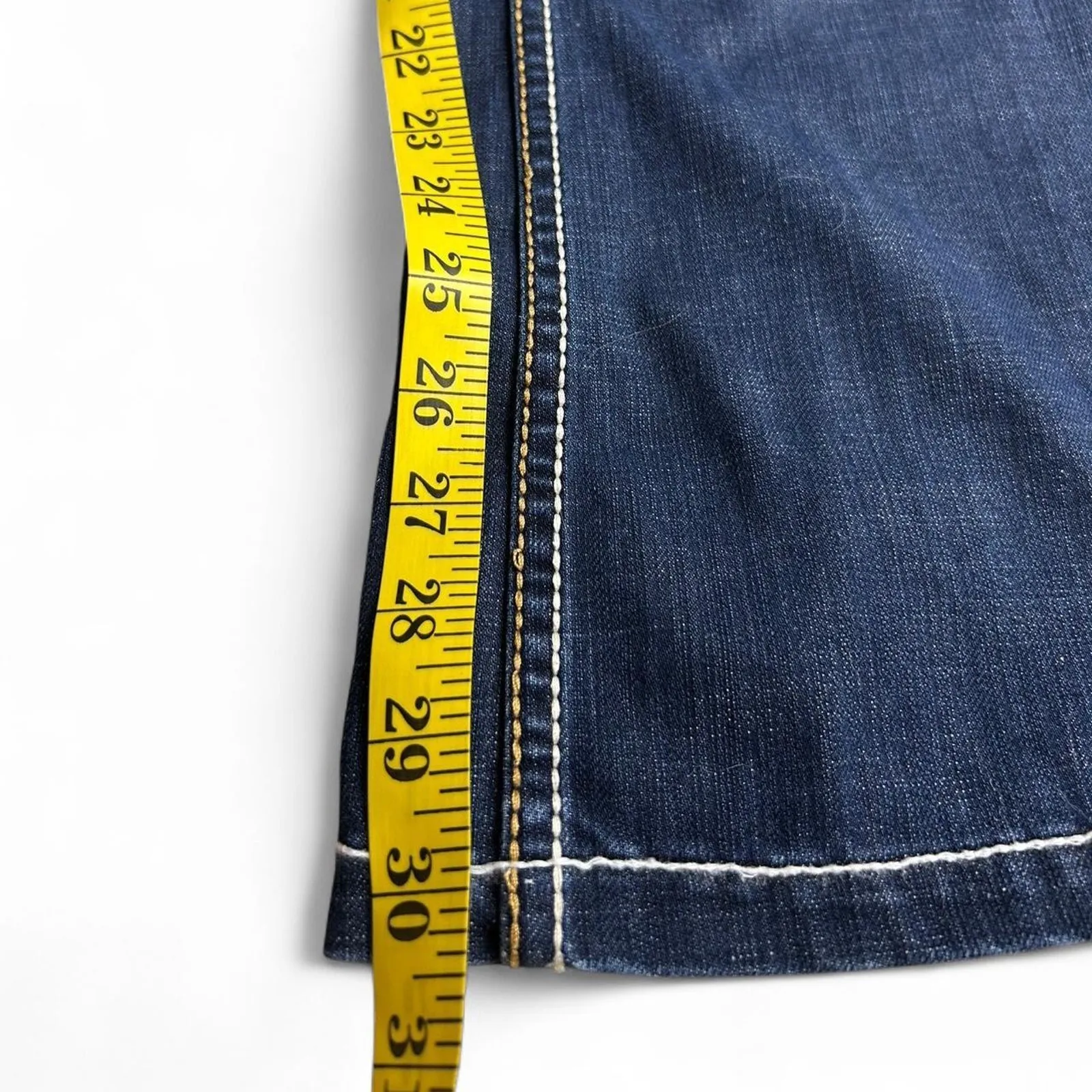 Cowgirl up dark wash low Blue Size 28 - Image 4