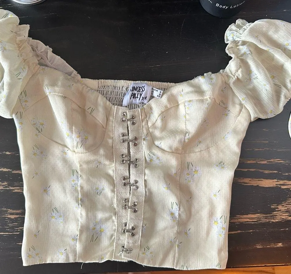 Light Yellow Floral Allyson Corset-Style Top - Image 5