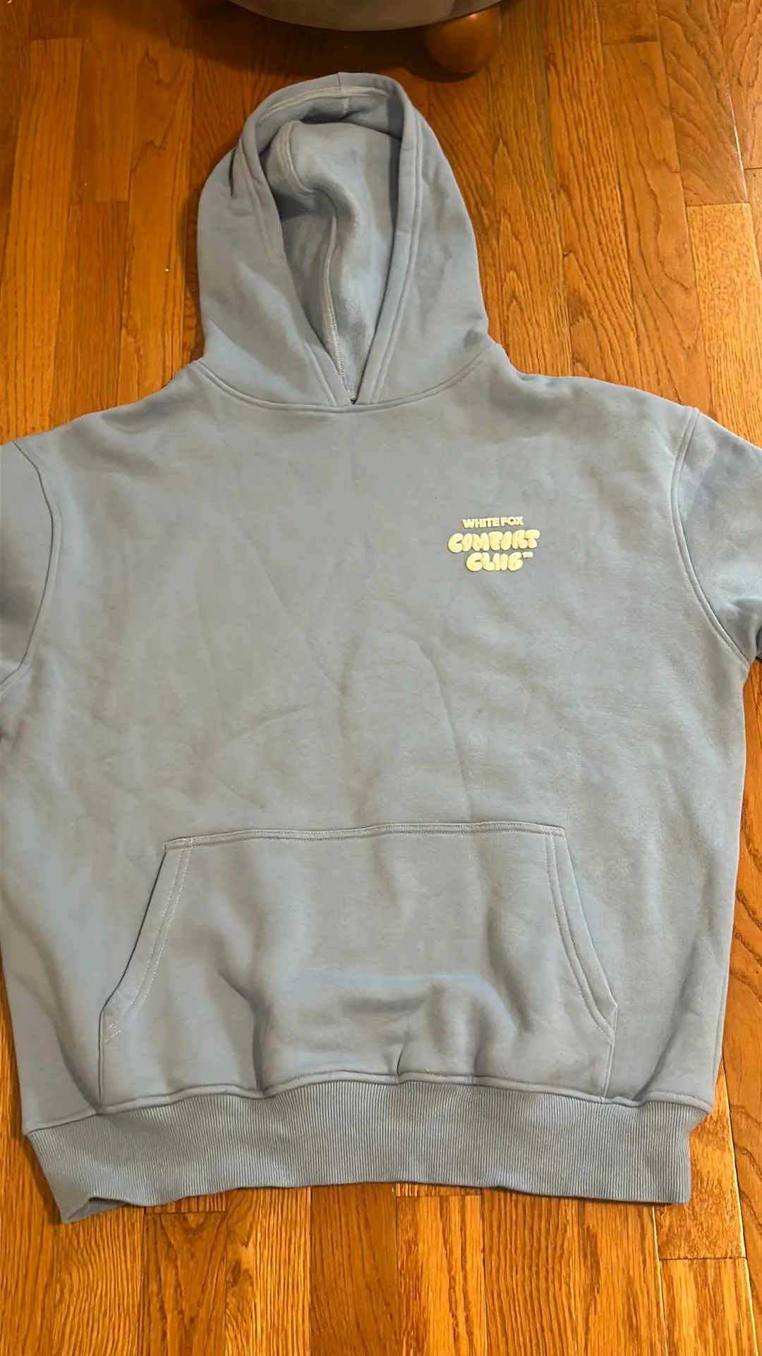 White fox hoodie - Image 3