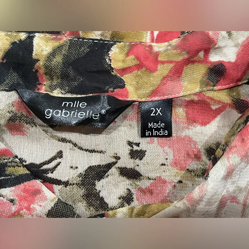 Mlle Gabrielle Floral Top - Red, Black, Gold - Image 7