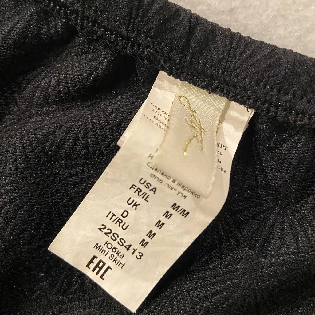 Black Textured Stretch Pull On Front Side Slit Size M Unlined Mini Skirt Size M - Image 8