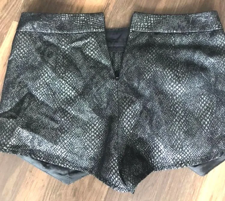 EXPRESS Silver Skort - Image 2