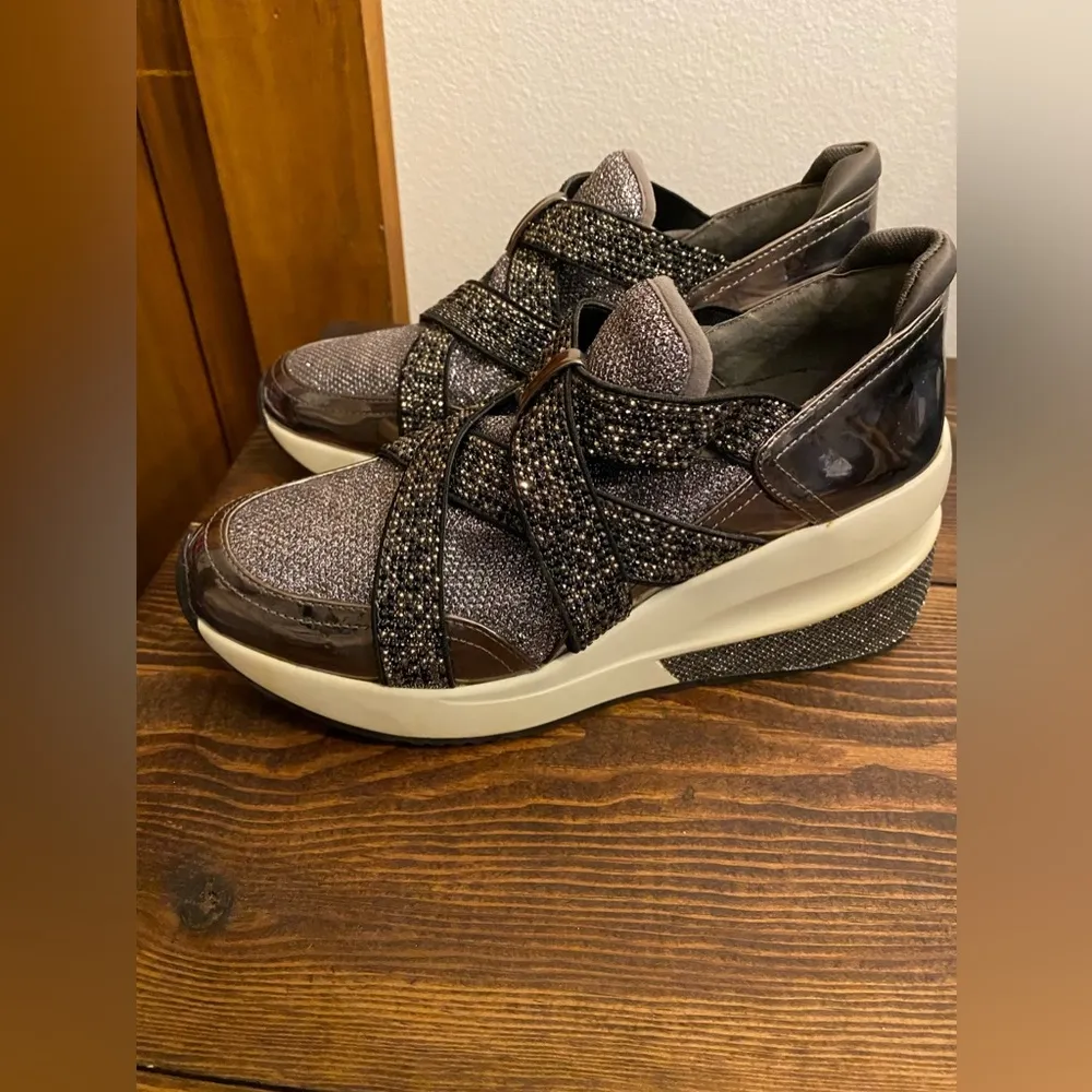 Gianni Bini slip on‎ sparkly shoes - Image 6