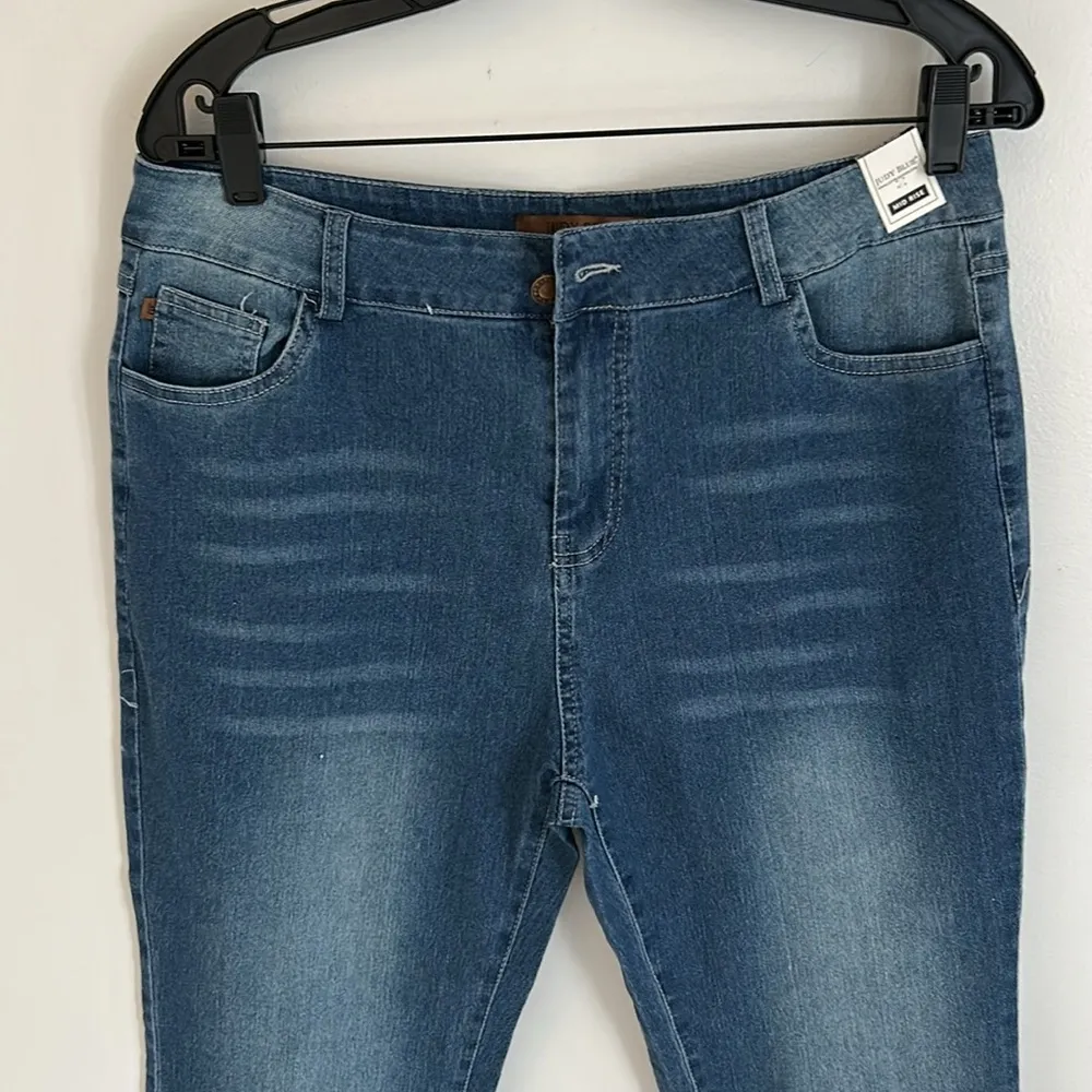 Judy Blue Mid Rise Boot Cut Jeans - Image 3
