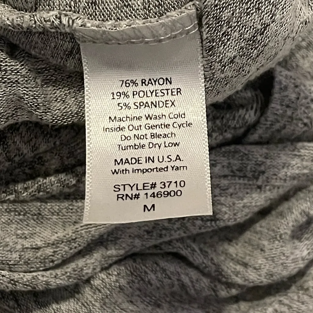 Market & Spruce heather gray faux wrap lightweight sleeveless sweater top Medium - Image 4