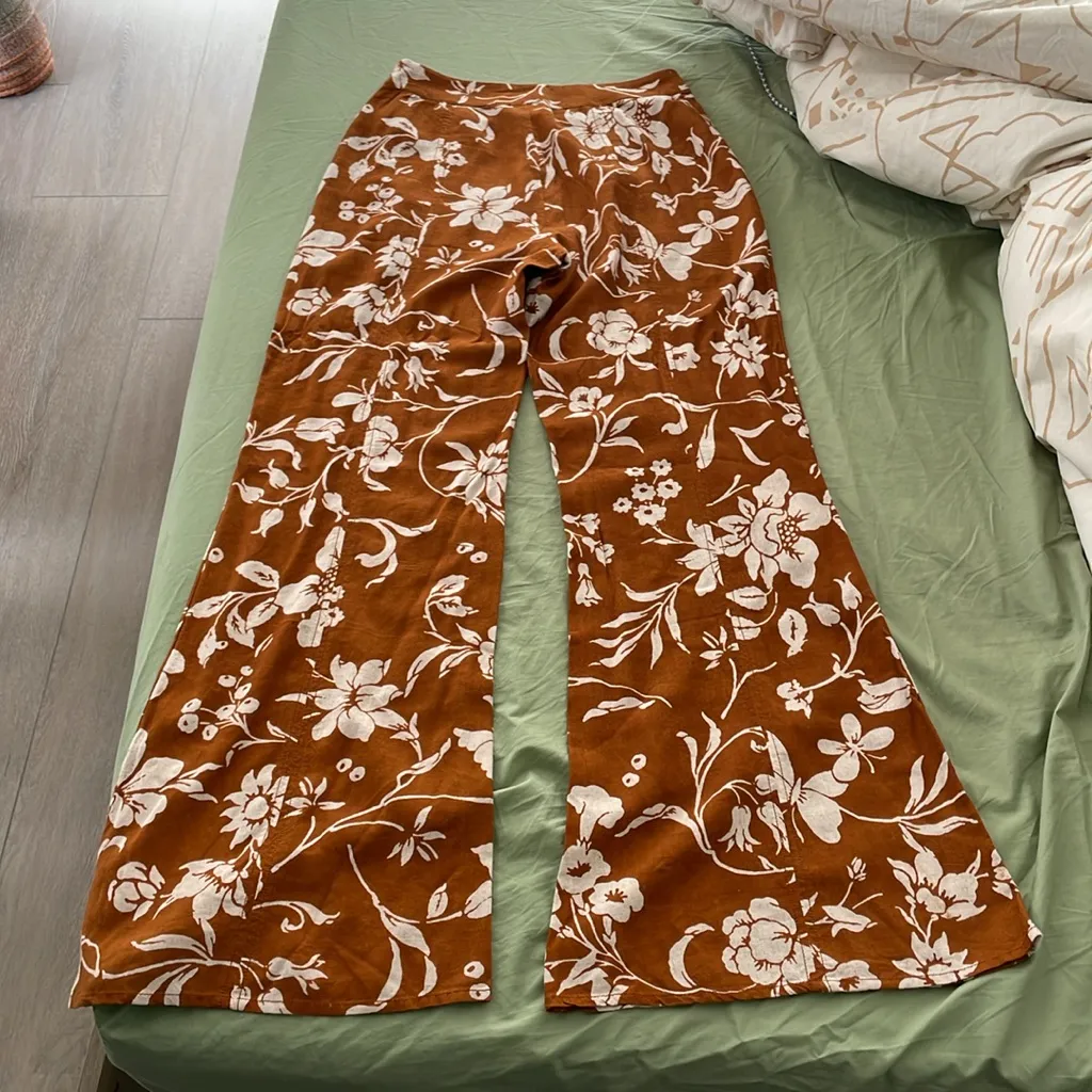 UO Hattie tropical floral pants Size Small - Image 8