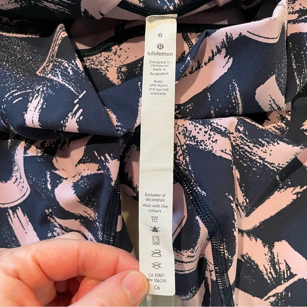 Lululemon Wunder Under Crop Leggings Graffiti Pop Antoinette True Navy 6 W6AW3S - Image 6
