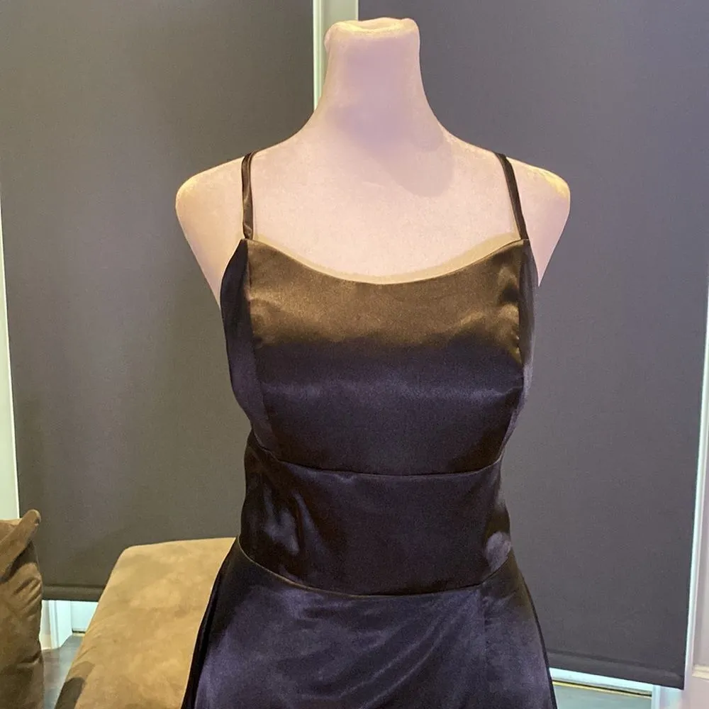 Women’s Black Full Length Prom Party Dress Criss Cross Back Small Train Size 12 Black - Image 2