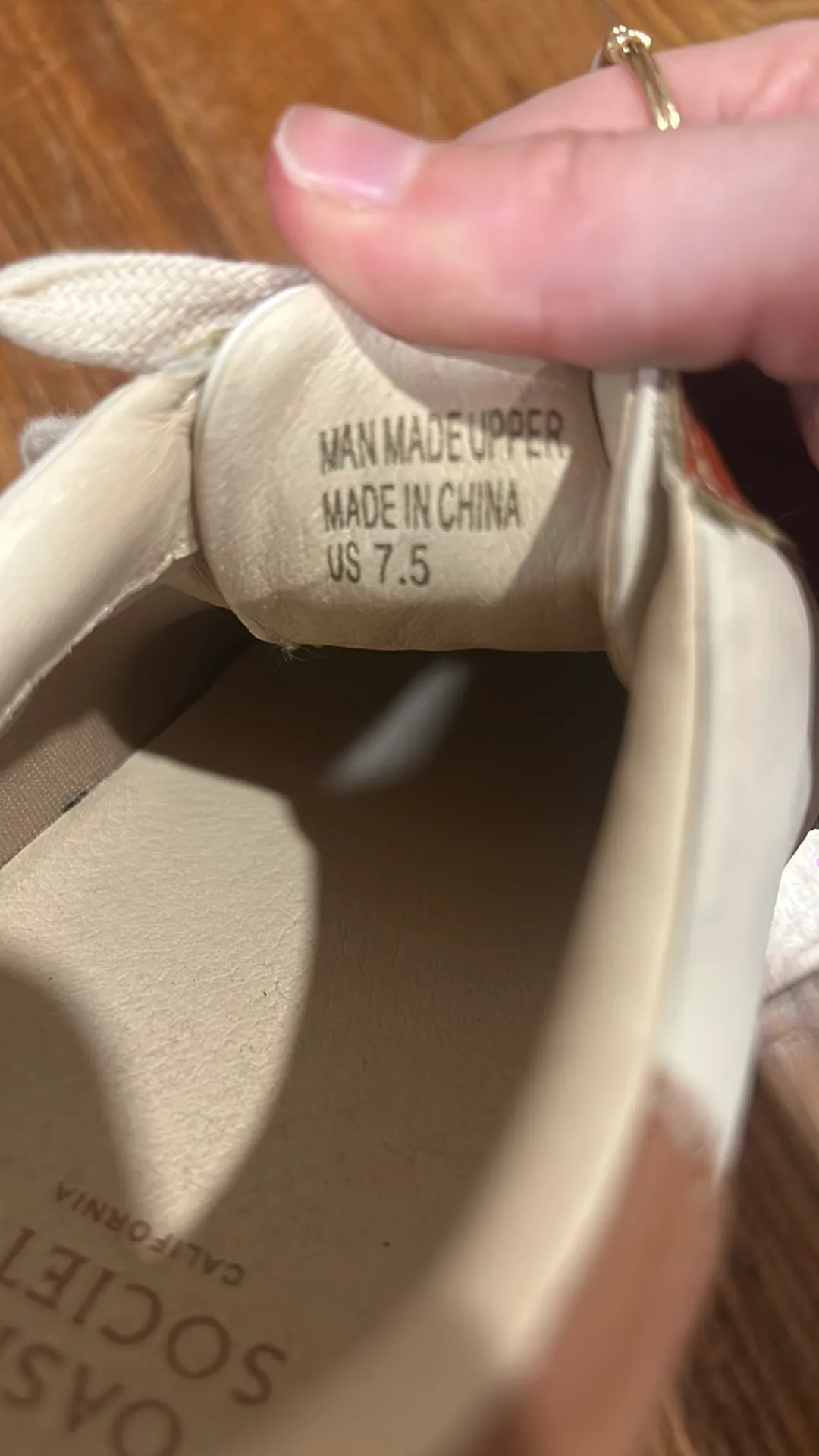 Cute Lightening Sneakers - Image 4